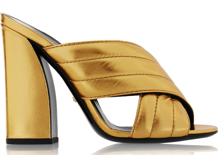 12 Sandals You'll See Absolutely Everywhere This Spring (And For Good ...