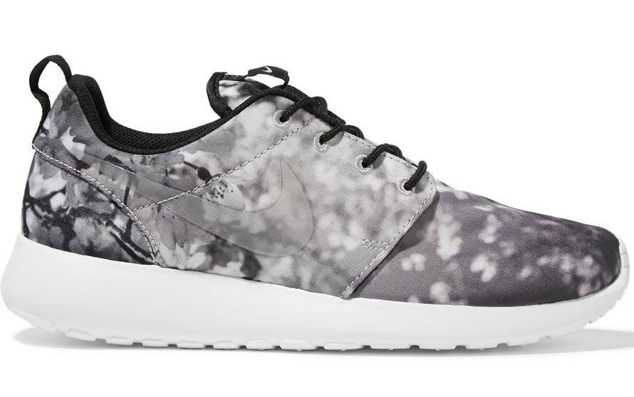 nike women's floral sneakers