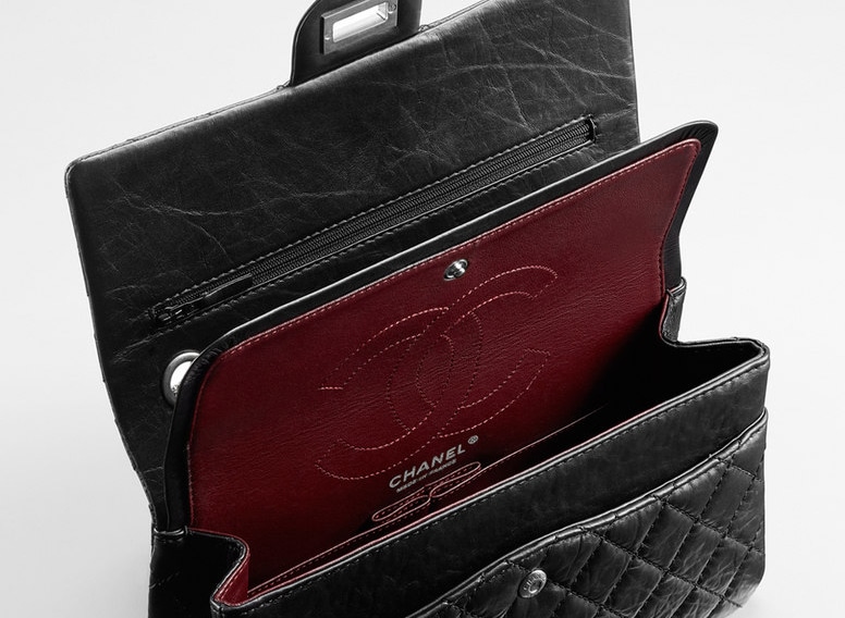 Chanel-255-Flap-Bag-Interior-Pocket
