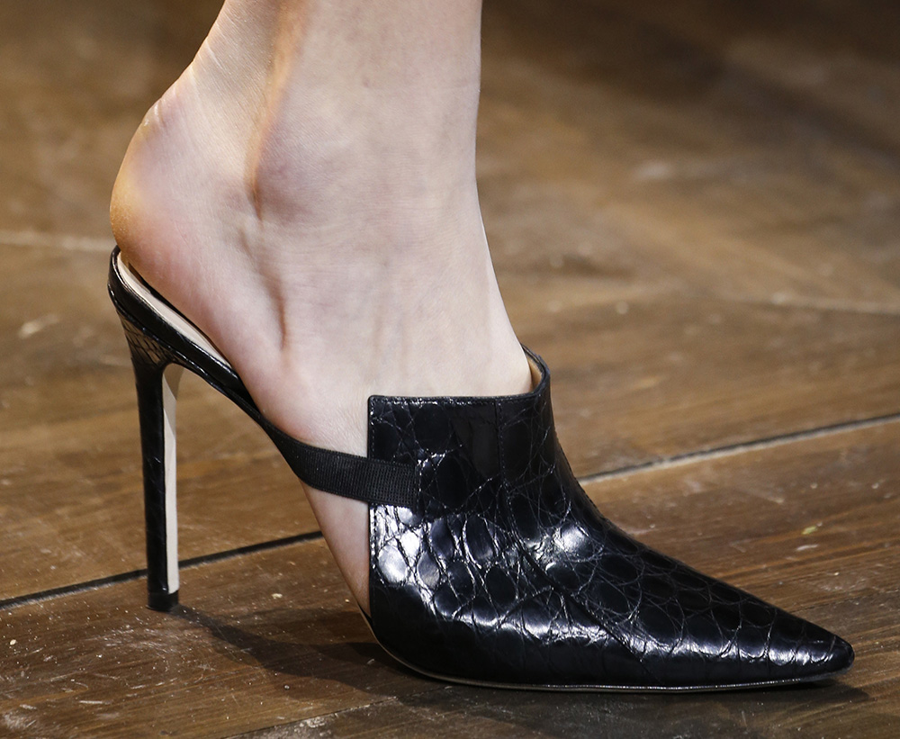 The 11 Standout Shoes from Paris Haute Couture Week Spring 2016 - PurseBlog