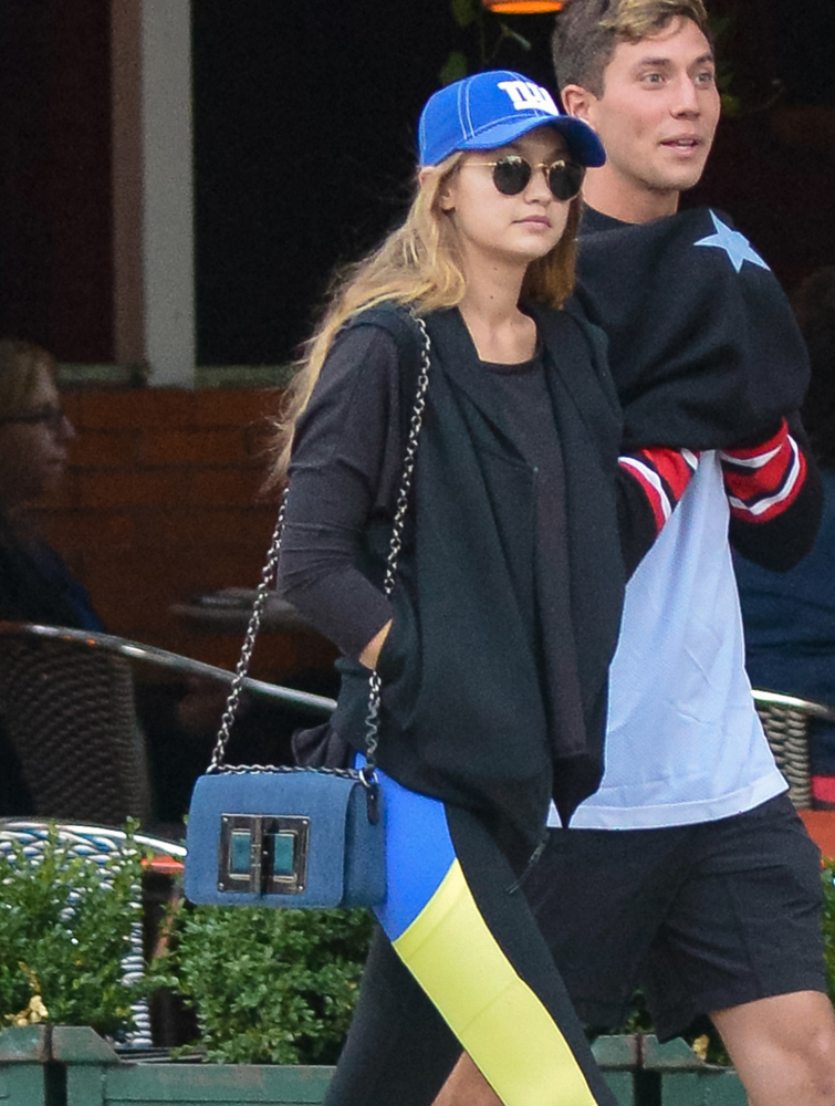 Celeb Essential: Gigi's Bag » STEAL THE LOOK