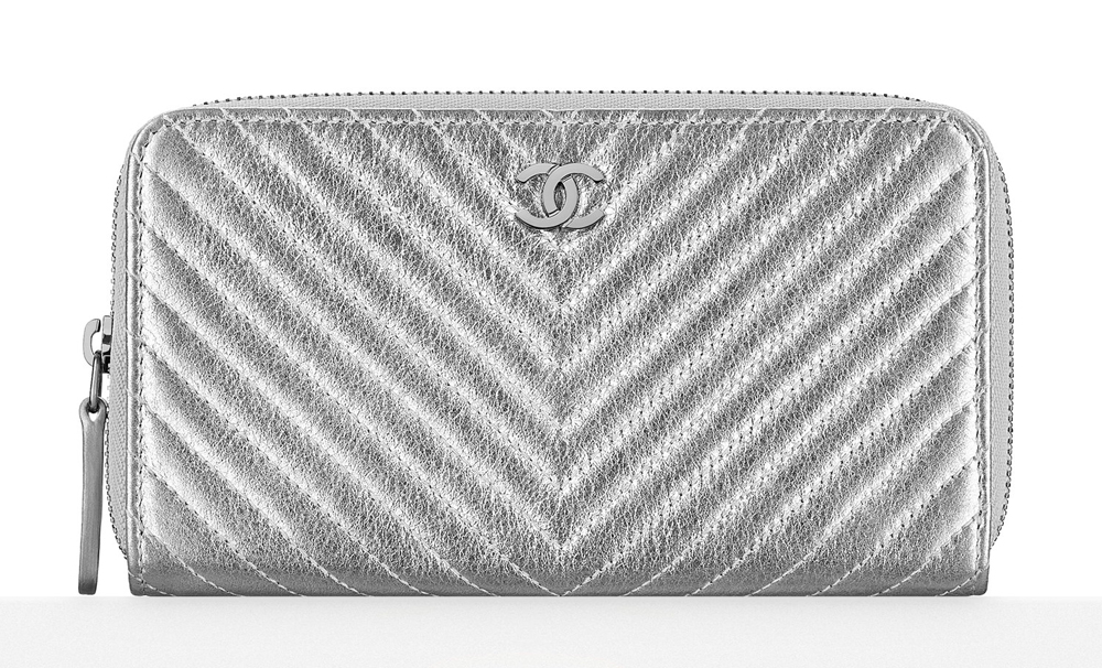 Check Out Chanel's Spring 2016 Wallets and Accessories, Including Prices -  PurseBlog