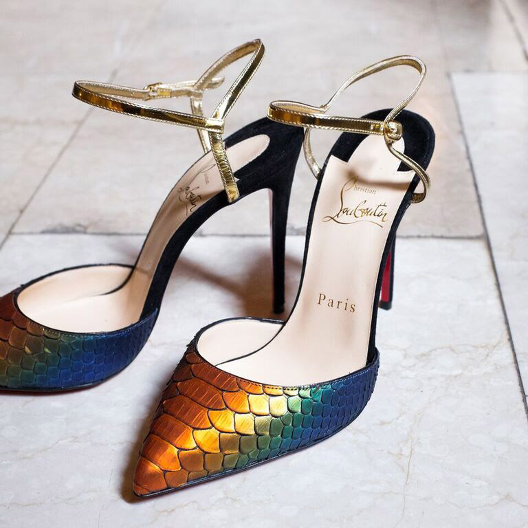 how much do christian louboutin shoes cost