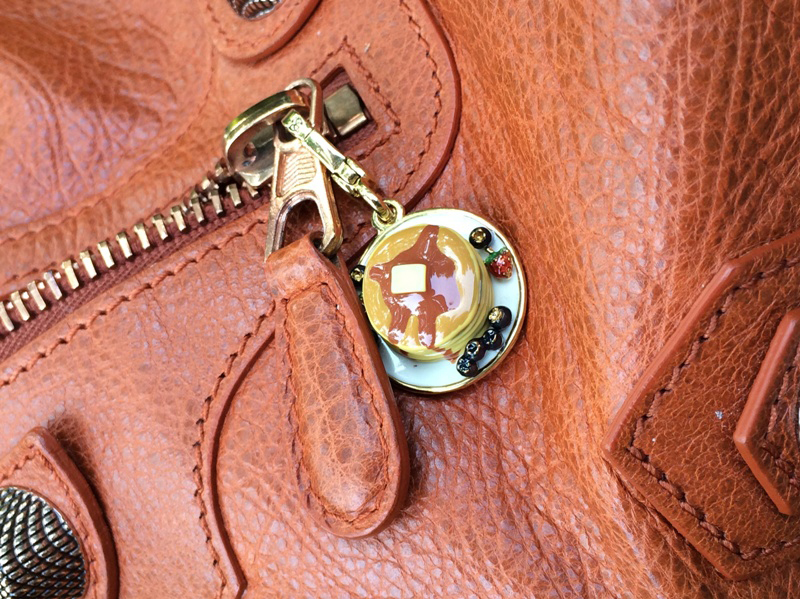 Pancake-Bag-Charm