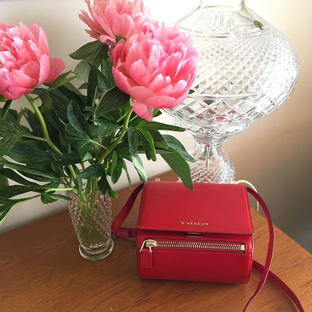 tPG Member: Daisley Bag: Givenchy Pandora Box Mini Chain Shoulder Bag Shop: $1,995 via Neiman Marcus