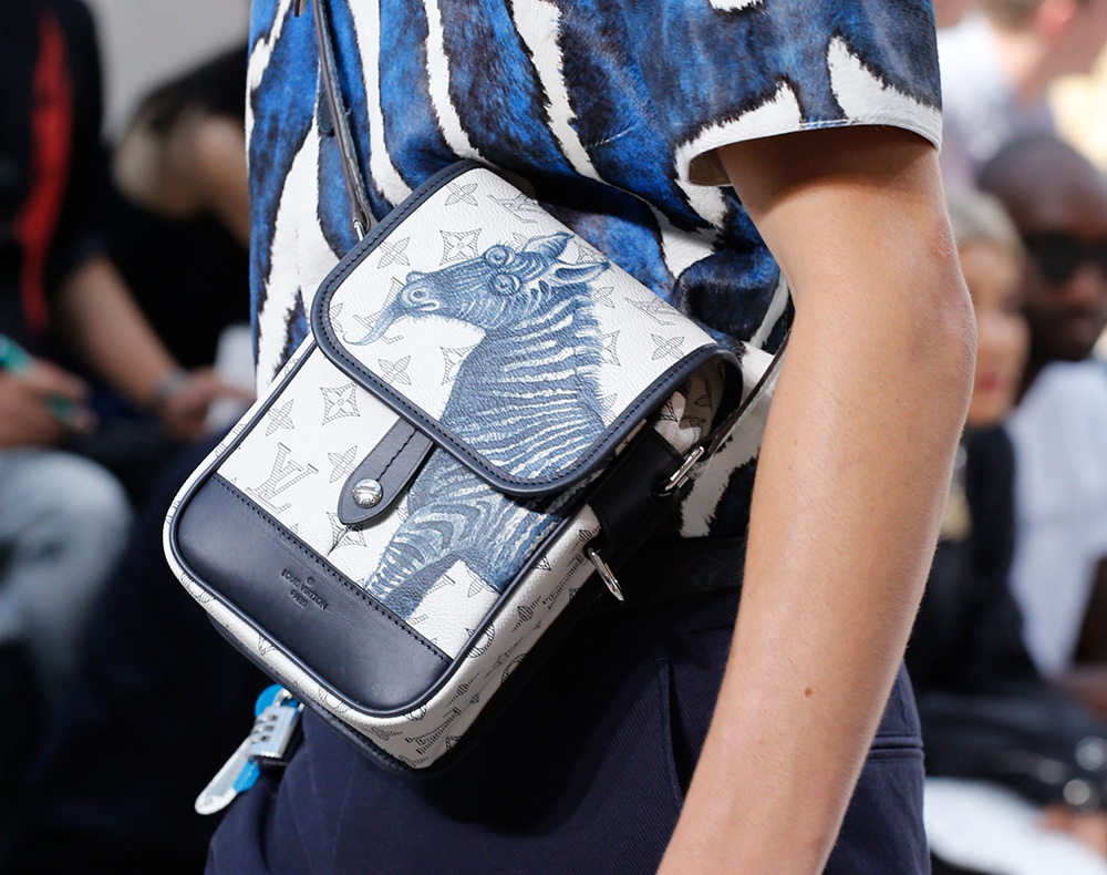 Louis Vuitton Crossbody Bags Mens