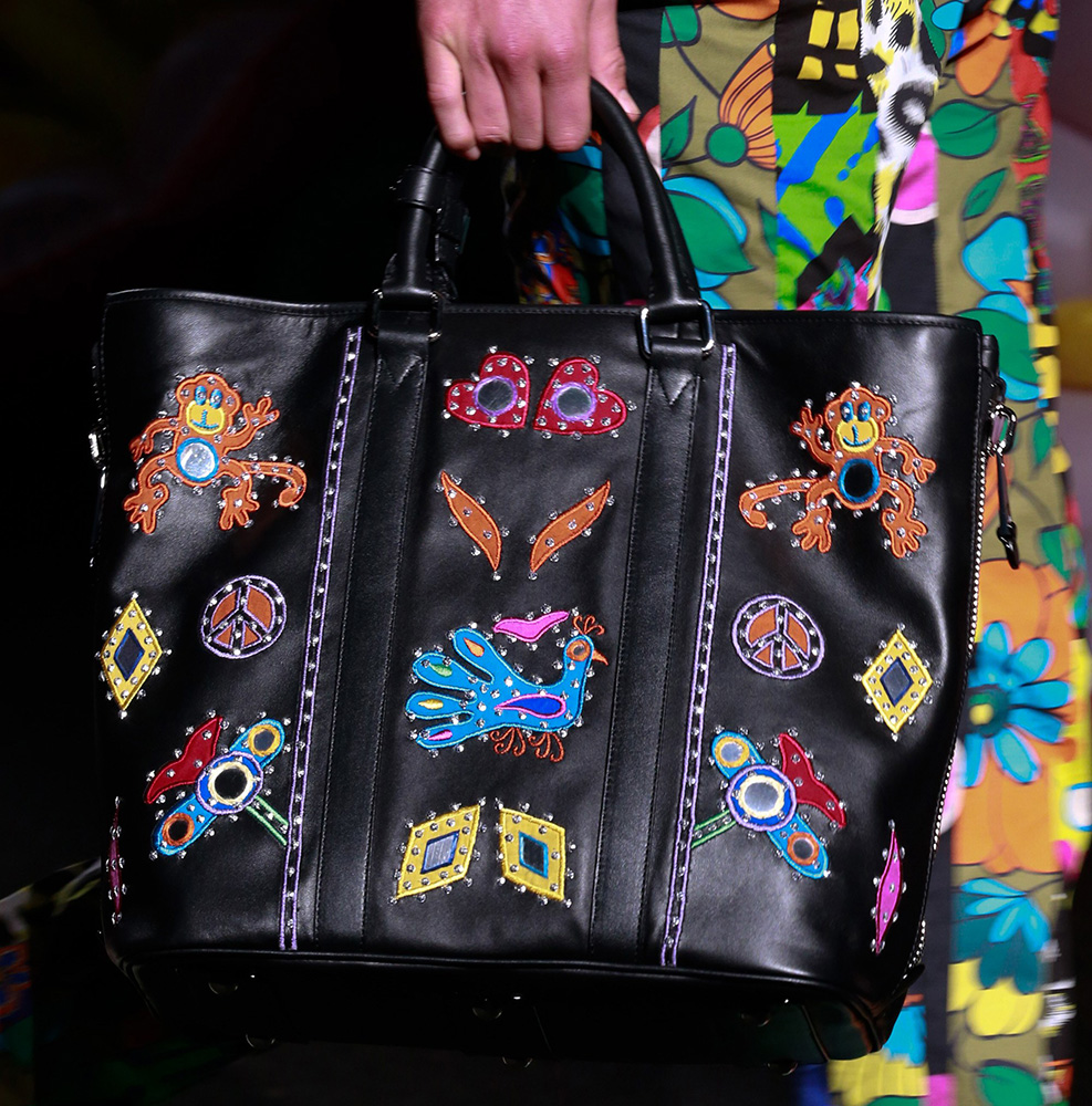 The 24 Best Bags Of Resort 2017 Runway Shows And Lookbooks Moschino Resort 2017 Bag
