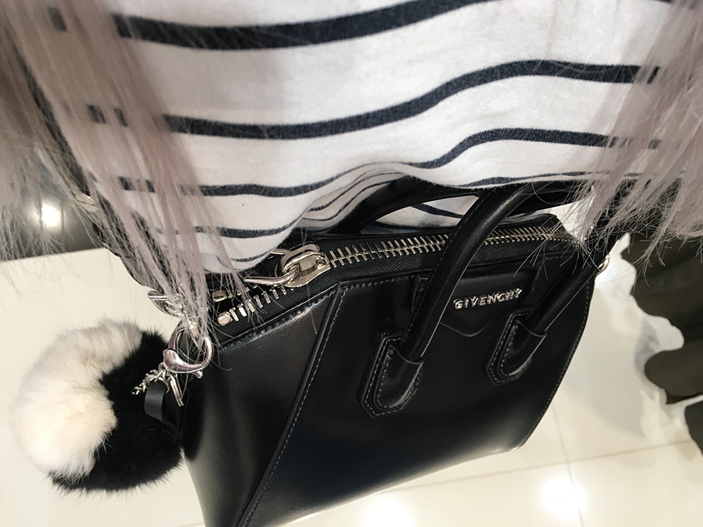 tPF Member: an.grzywniak Bag: Givenchy Antigona Mini Leather Satchel Bag Shop: $1,750 via Neiman Marcus