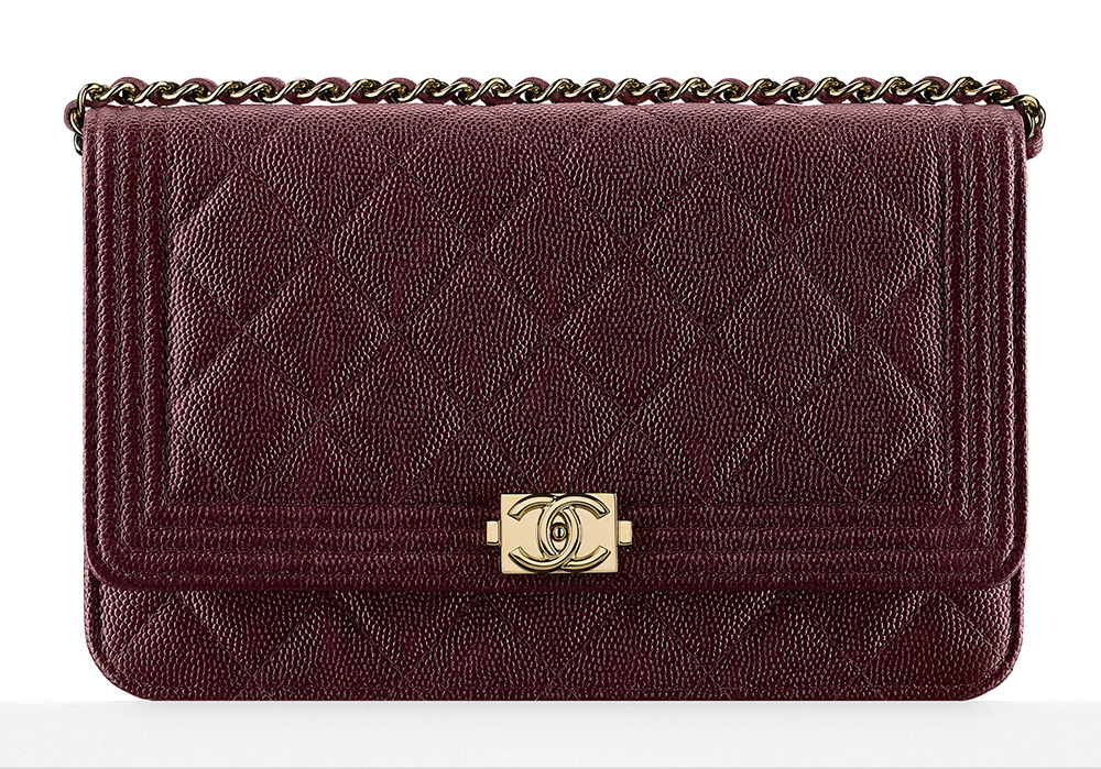 Chanel-Boy-Wallet-on-Chain-2100
