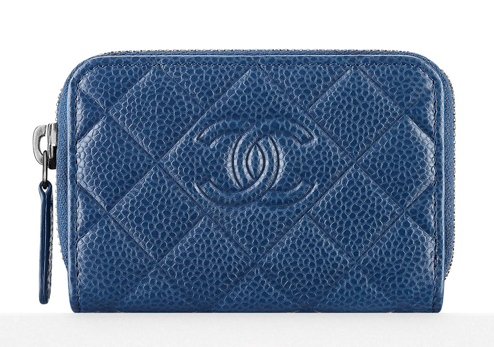 Check Out 40+ Pics and Prices from Chanel's Pre-Collection Fall 2016 Small  Leather Goods Lookbook, Including Wallets and WOCs - PurseBlog