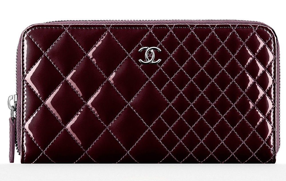 Chanel-Patent-Zipped-Wallet-925