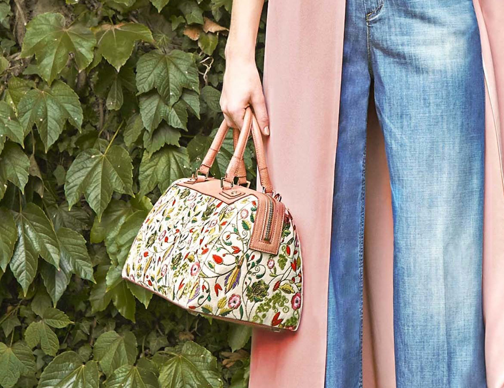 The 25 Best Bags Of New York Fashion Week Spring 2017 Purseblog Alice And Olivia Spring 2017 Bag