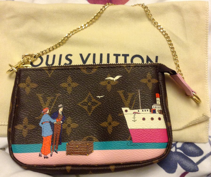 Louis Vuitton Gets Into the A La Carte Strap Game with Bandoulière  Collection - PurseBlog