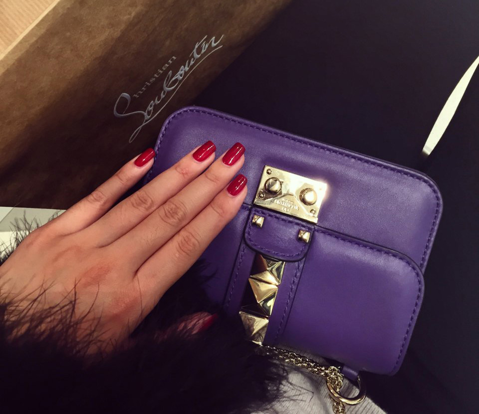 valentino-small-lock-bag