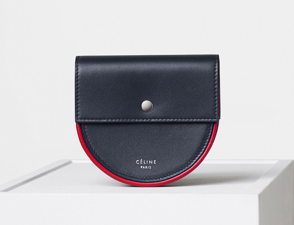 celine-piping-round-purse