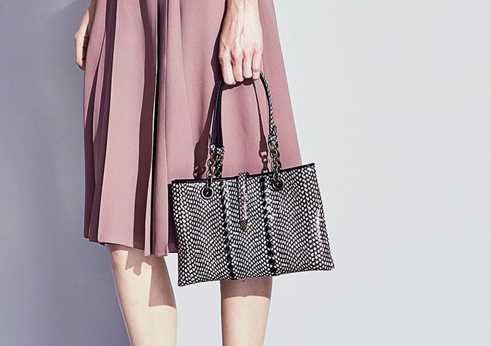 Metallic Silver Bags are Fall 2017's Most Versatile Color Trend - PurseBlog