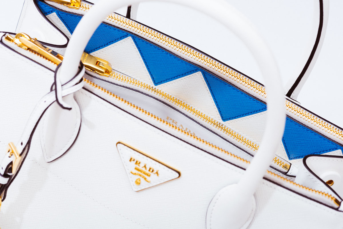 prada-paradigme-tote-detail