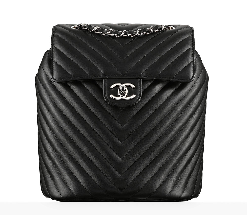 Chanel Celebrates the 11.12 Bag with the Chanel Iconic Campaign - PurseBlog