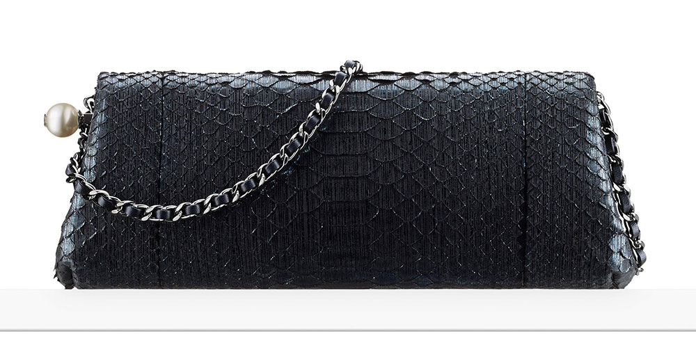 chanel releases its lookbook for pre collection 2017 we all 115 bags chanel releases its lookbook for pre collection 2017 we all 115 bags
