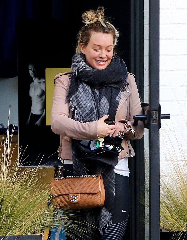 Hilary Duff uses Goyard as her baby bag - PurseBlog