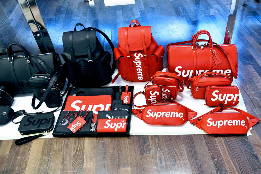 vuitton supreme bag