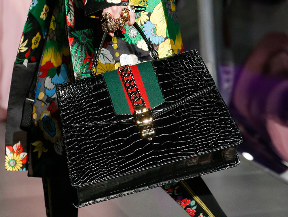 gucci oversized bag
