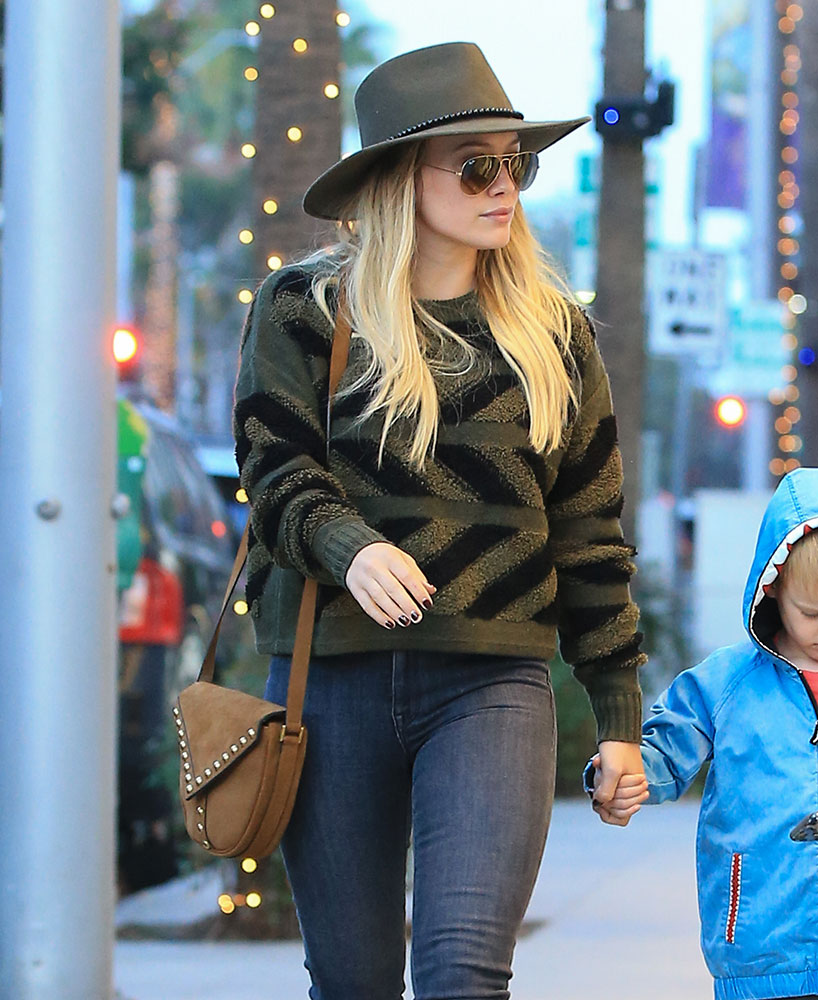 Hilary Duff Uses Goyard as a Baby Bag - PurseBlog