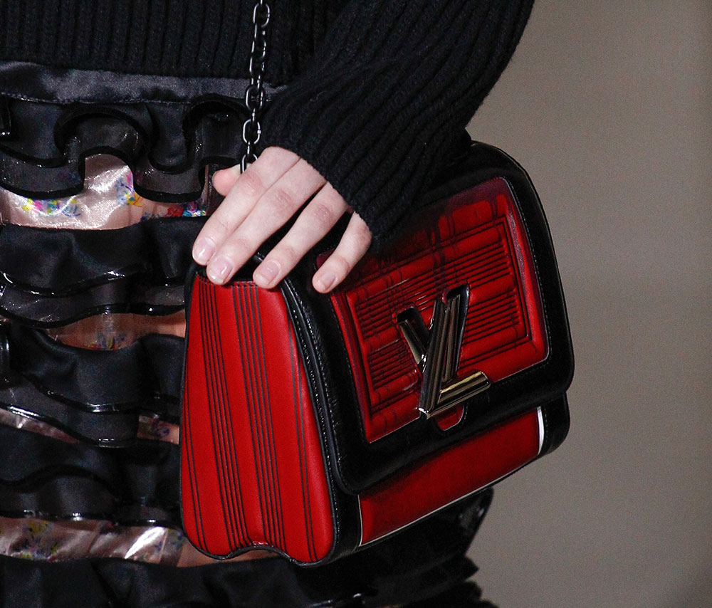 Louis Vuitton's Fall 2017 Bags Fall Exactly in Line with the Precent ...