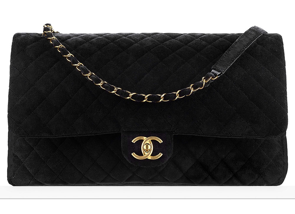 CHANEL - VTG CC Logo Old Medium Black Matelasse Quilted Shoulder Bag