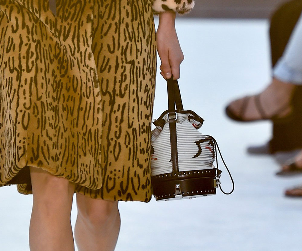 Check Out Louis Vuitton&#39;s Brand New Cruise 2018 Bags, Straight From the Runway - PurseBlog
