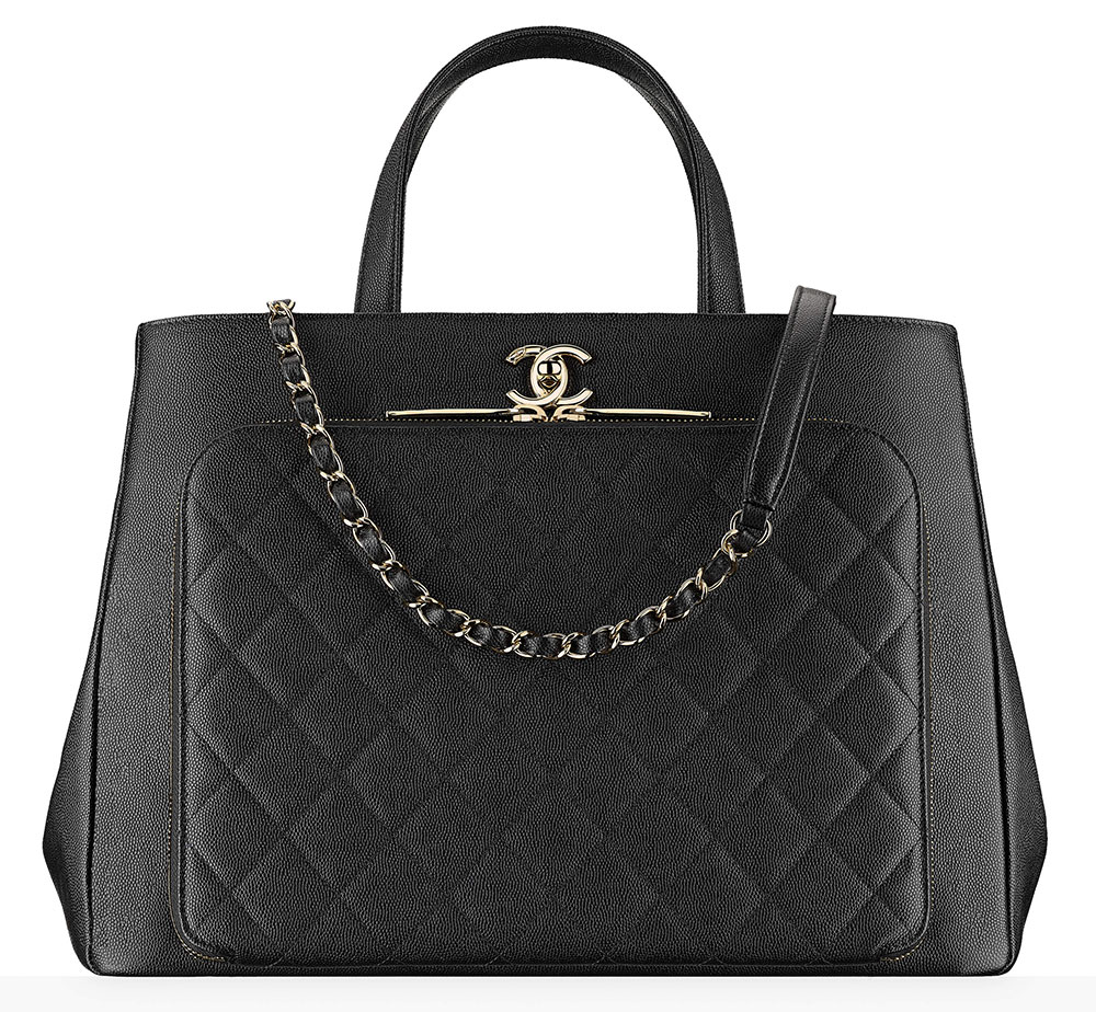 Check Out 60 Of Chanel S Never Before Seen Pre Collection Fall 2017 Chanel Large Ping Bag