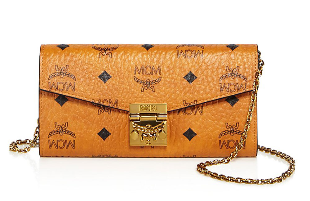 Chain Wallets are Some of the Most Versatile, Affordable Designer Bags ...