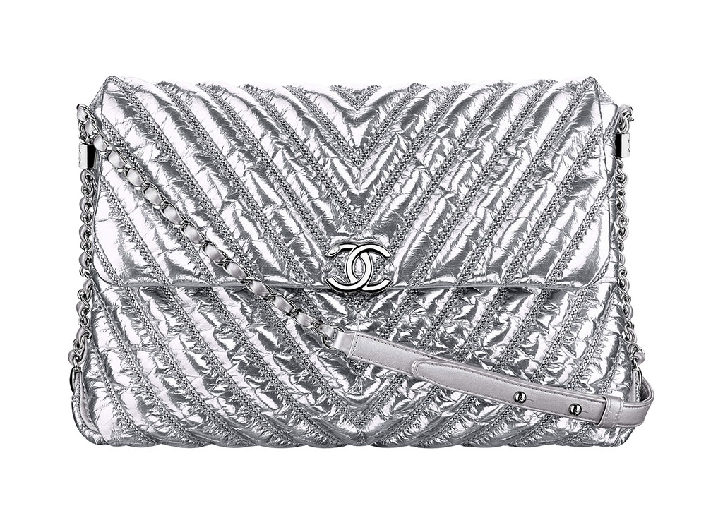 Chanel Fall 2010 handbags hit the internet - PurseBlog