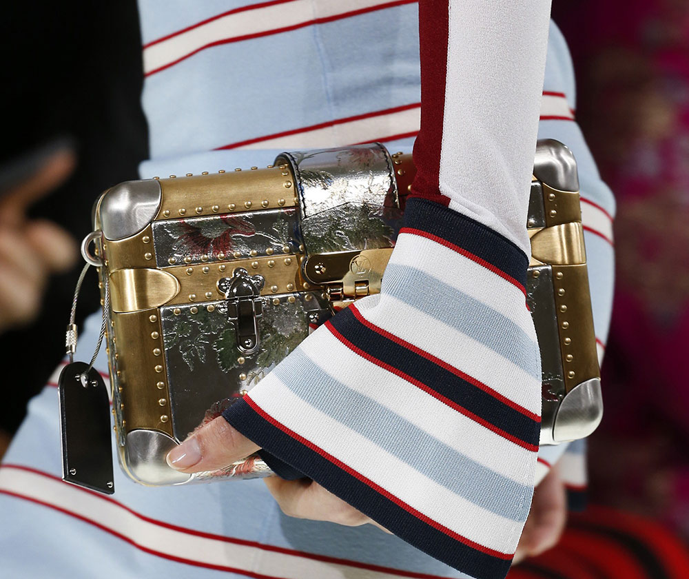 Louis Vuitton’s Spring 2018 Runway Bags Went in an Angular, Minimal Direction - PurseBlog