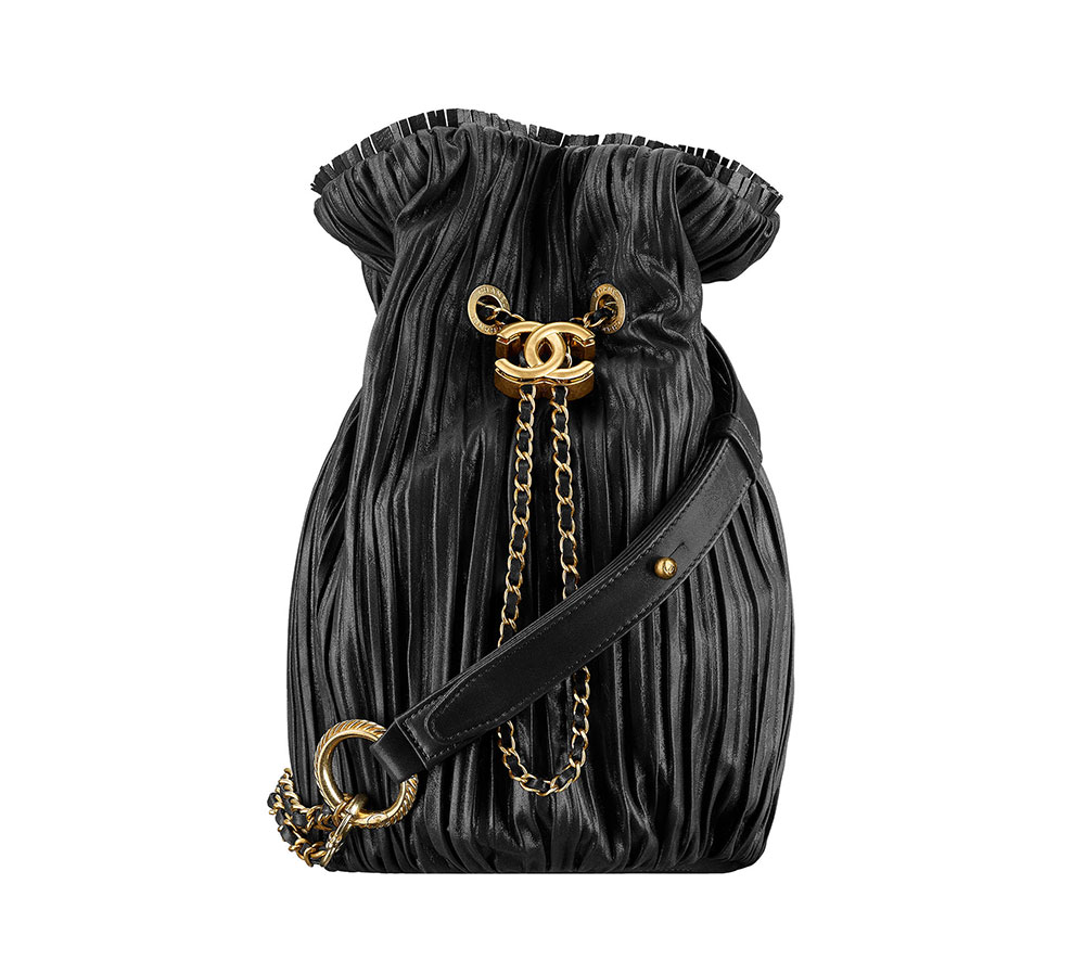 Hobo Bags - Handbags — Fashion, CHANEL in 2023