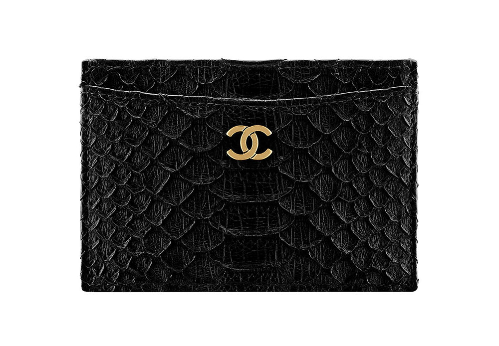 CHANEL 23C Black Caviar Red Enamel Heart Leather Zip Card Holder Wallet in  2023