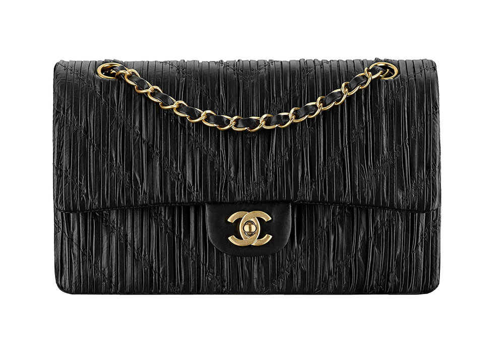 Check Out 100 of Chanel's Ancient Greece-Inspired Cruise 2018 Bags