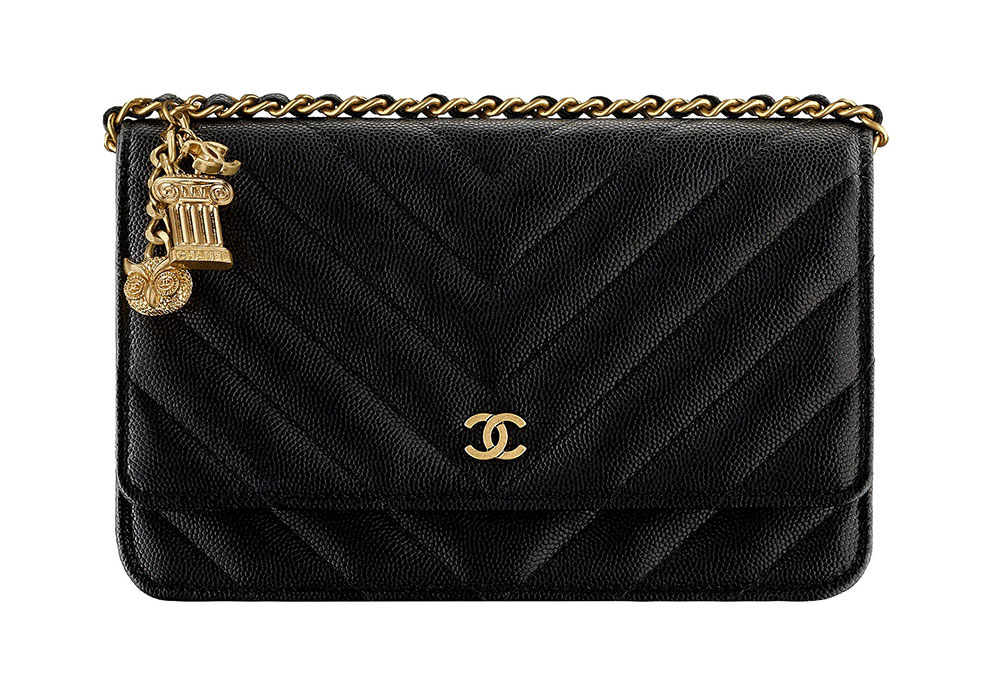 70+ Wallets, WOCs, Accessories from Chanel&#39;s Cruise 2018 Collection, All with Pics and Prices ...