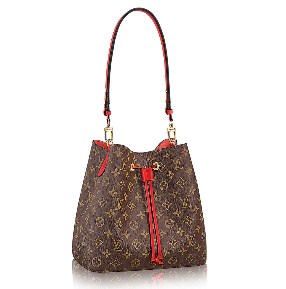 PurseBop Reveals the Louis Vuitton New Heart-Shaped Monogram Bag