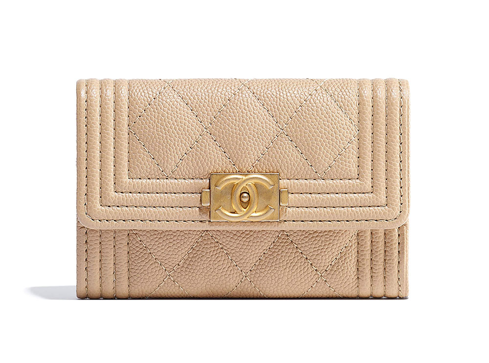 Check Out 65 of Chanel's Brand New Pre-Collection Spring 2018 Wallets, WOCs  and Small Leather Goods, Including Prices! - PurseBlog