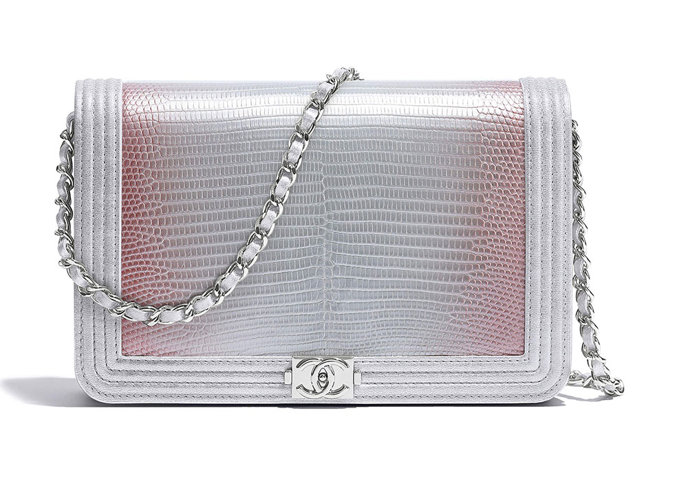 Price Comparison: Chanel Boy Wallet On Chain - ShopandBox