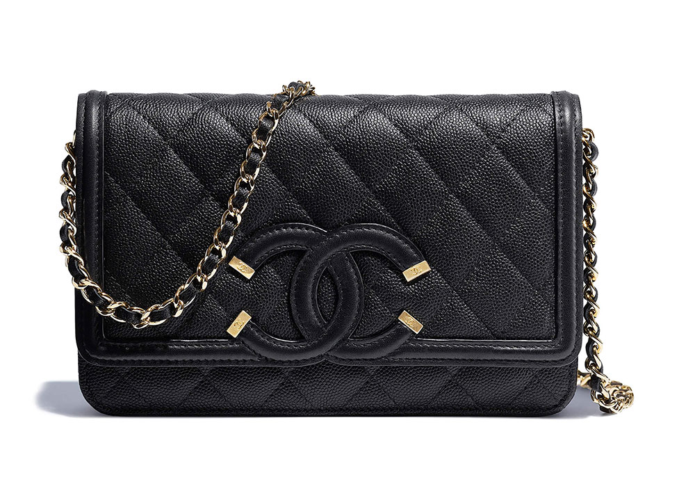 Check Out 65 of Chanel’s Brand New Pre-Collection Spring 2018 Wallets, WOCs and Small Leather ...