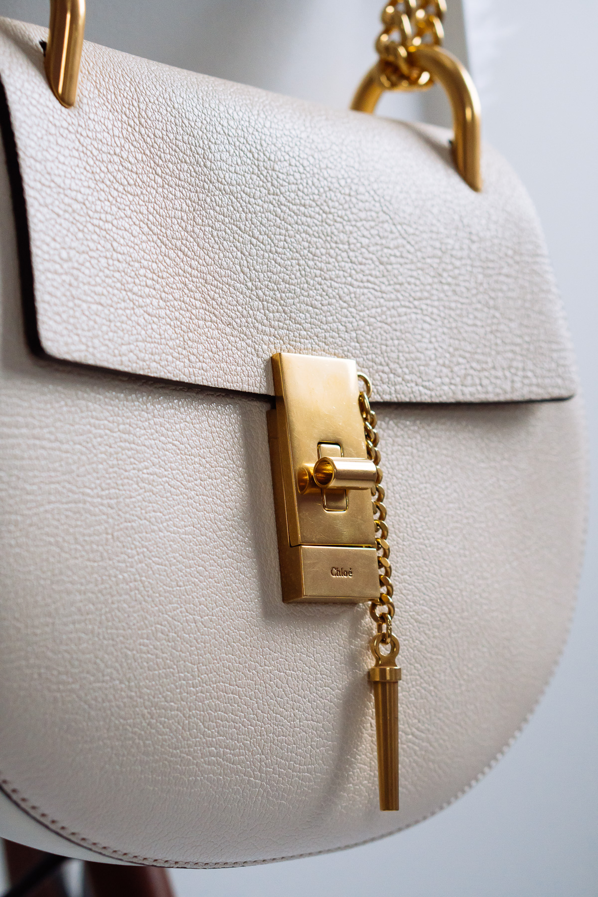 Chloe's Spring 2019 Bags Double Down on the Brand's New C Logo Hardware -  PurseBlog