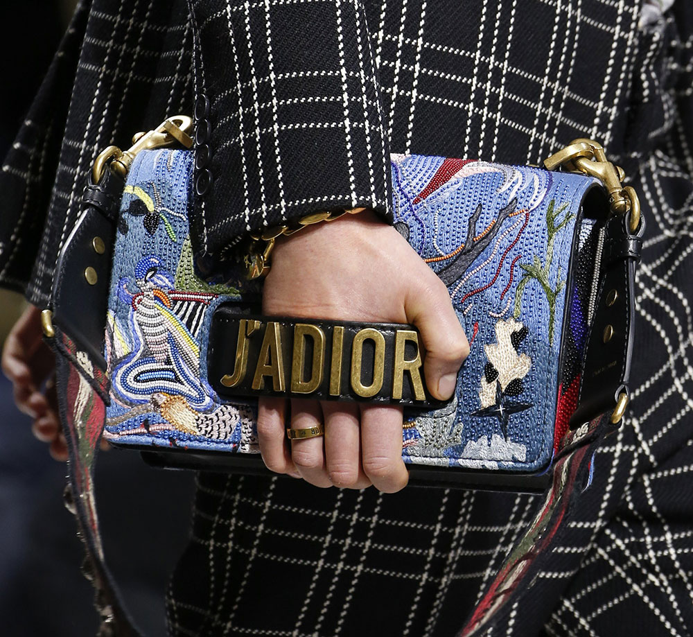 Dior fall 2018 bags online