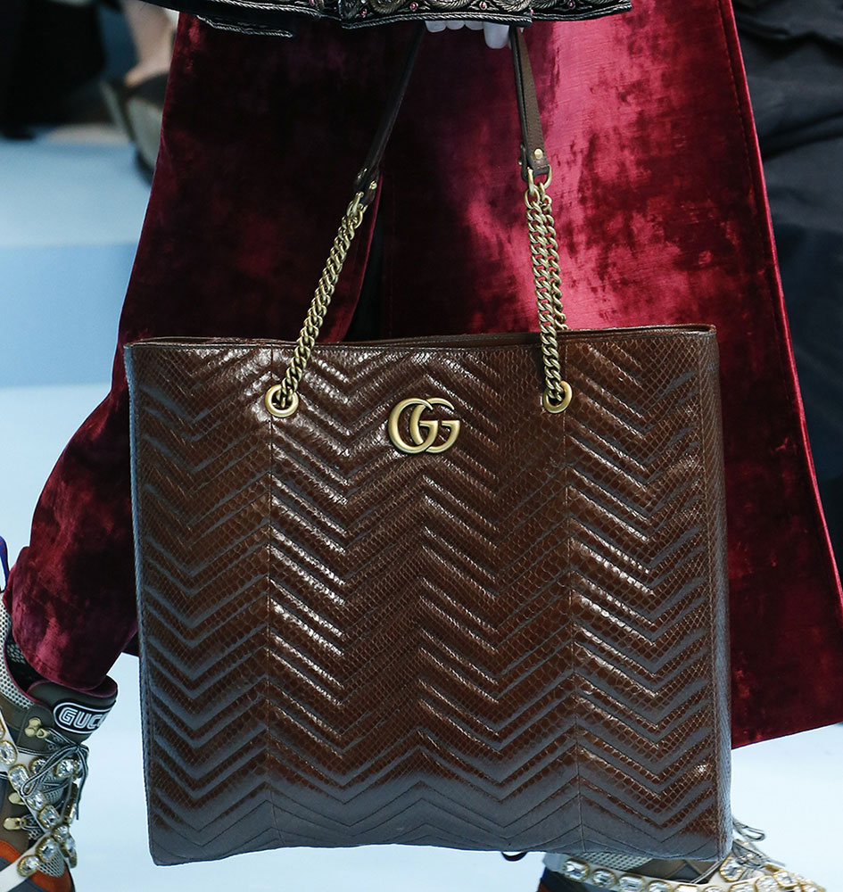 Get Your First Look at Gucci&#39;s Fall 2018 Bags, Straight From the Milan Runway - PurseBlog