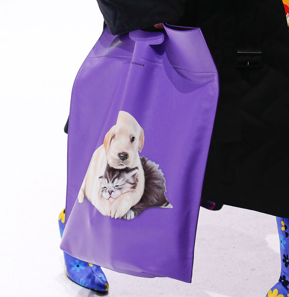 balenciaga puppy and kitten bag