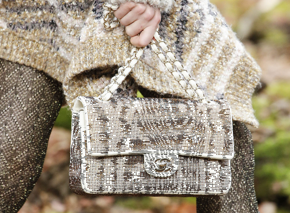 Chanel's Fall 2018 Collection Takes to the Woods and Puts Heavy Emphasis on  a Brand New Bag Style - PurseBlog