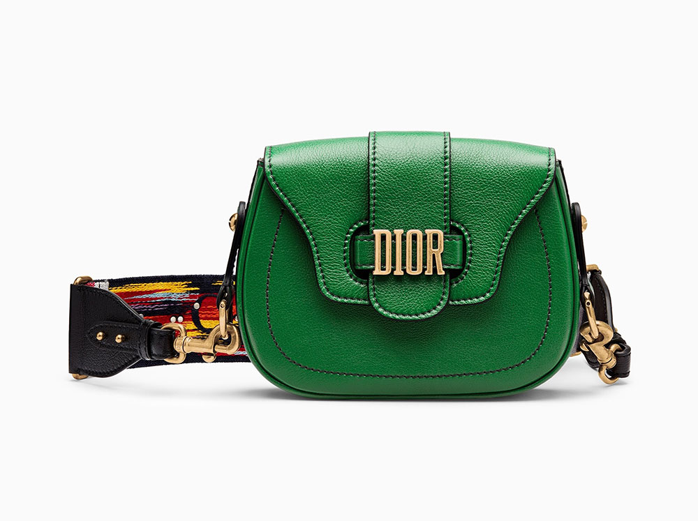 Dior's Spring 2018 Runway Bags Continue the Brand's New, Casual Vision of  the Future - PurseBlog