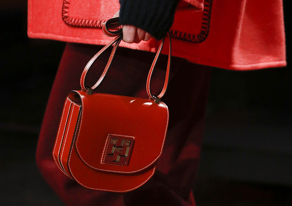 Hermès Went With Autumnal Colors, Exotics and Little Retro Frame ...
