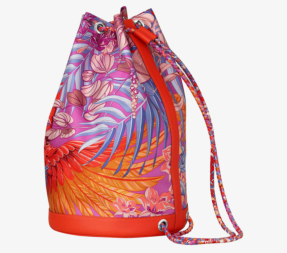 Valentino Bags Ocarina Różowy pikowany plecak
